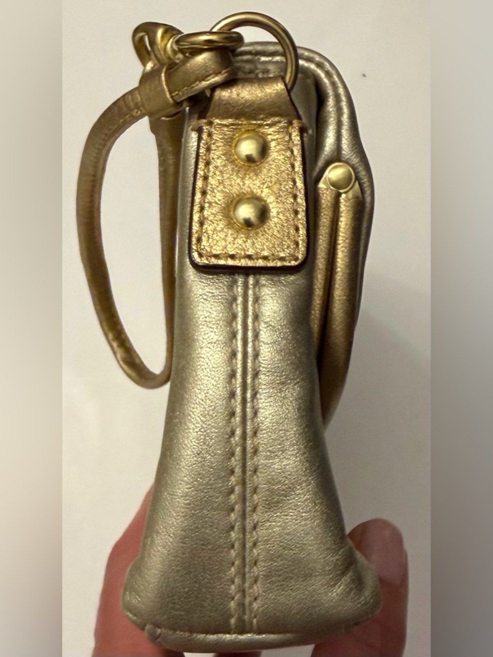Vintage Coach Metallic Gold Leather Wristlet Clutch - Picture 5 of 12